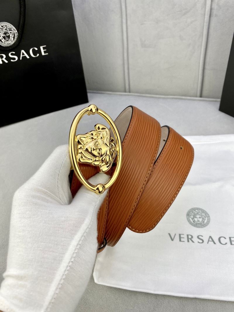 VERSACE